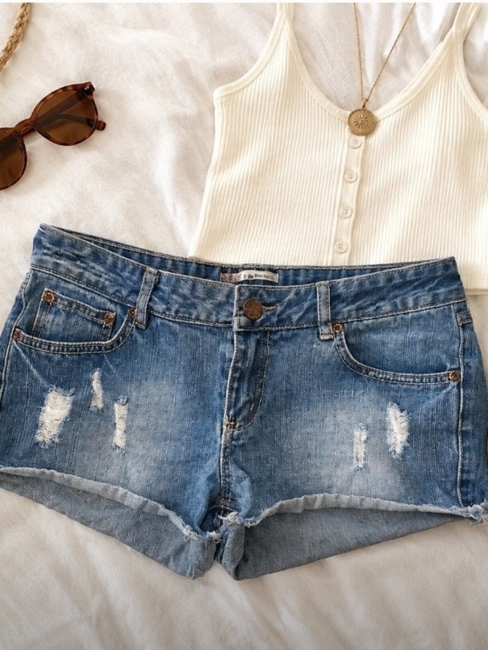 Classic Distressed Denim Shorts - Light Blue